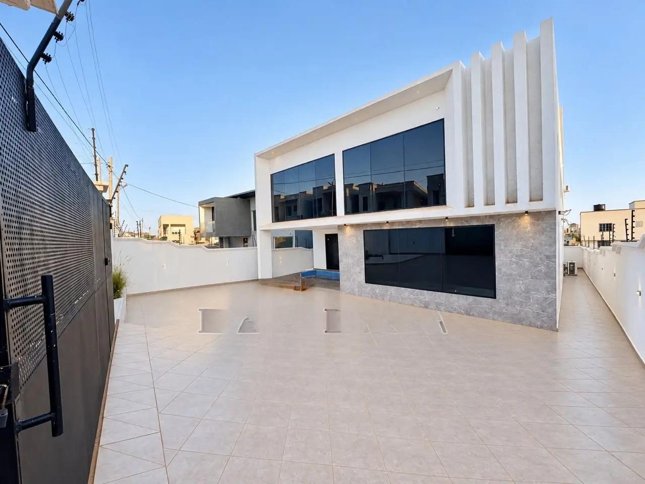 5bdrm Mansion in East Legon Hills. for sale - 5 bedroom House in Greater Accra, East Legon - Sale