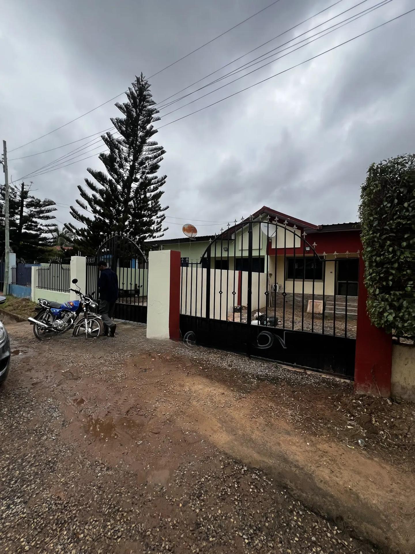 2bdrm House in Lakeside Estate, Ashaley Botwe for sale - 2 bedroom House in Greater Accra, Ashaley Botwe - Sale