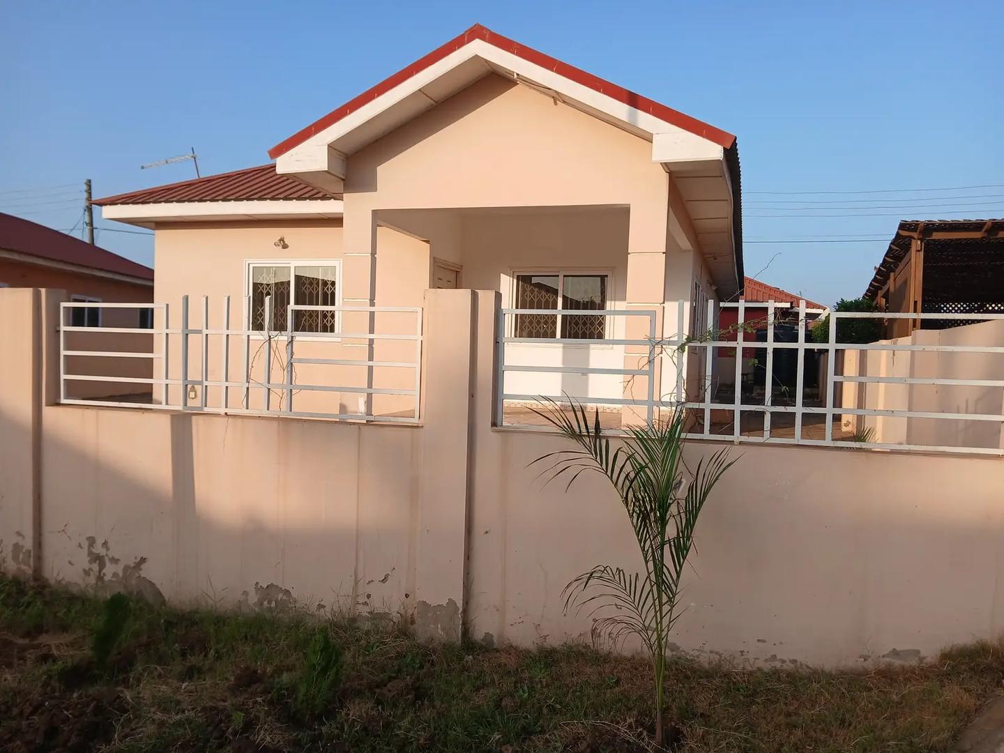 3bdrm House in Devtraco Court, Community 25 for rent - 3 bedroom House in Greater Accra, Tema Metropolitan, Community 25 - Rent