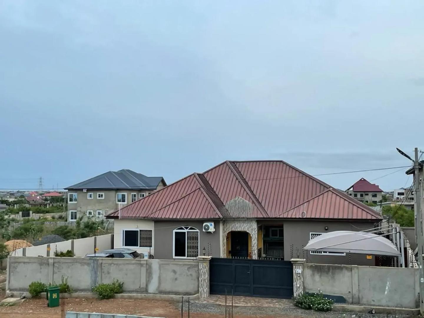 4bdrm House in Community 25 for sale - 4 bedroom House in Greater Accra, Tema Metropolitan, Community 25 - Sale