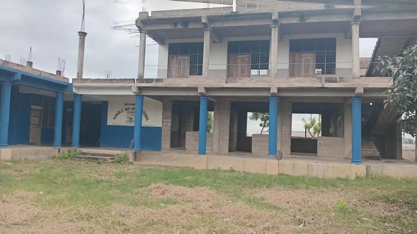 School With Big Compound for Sale - Commercial in Greater Accra, Ga South Municipal - Sale