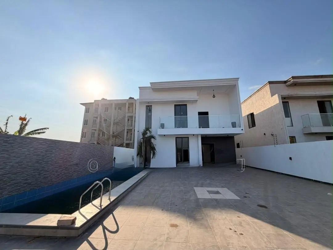 4bdrm House in Ashaley Botwe for sale - 4 bedroom House in Greater Accra, Ashaley Botwe - Sale