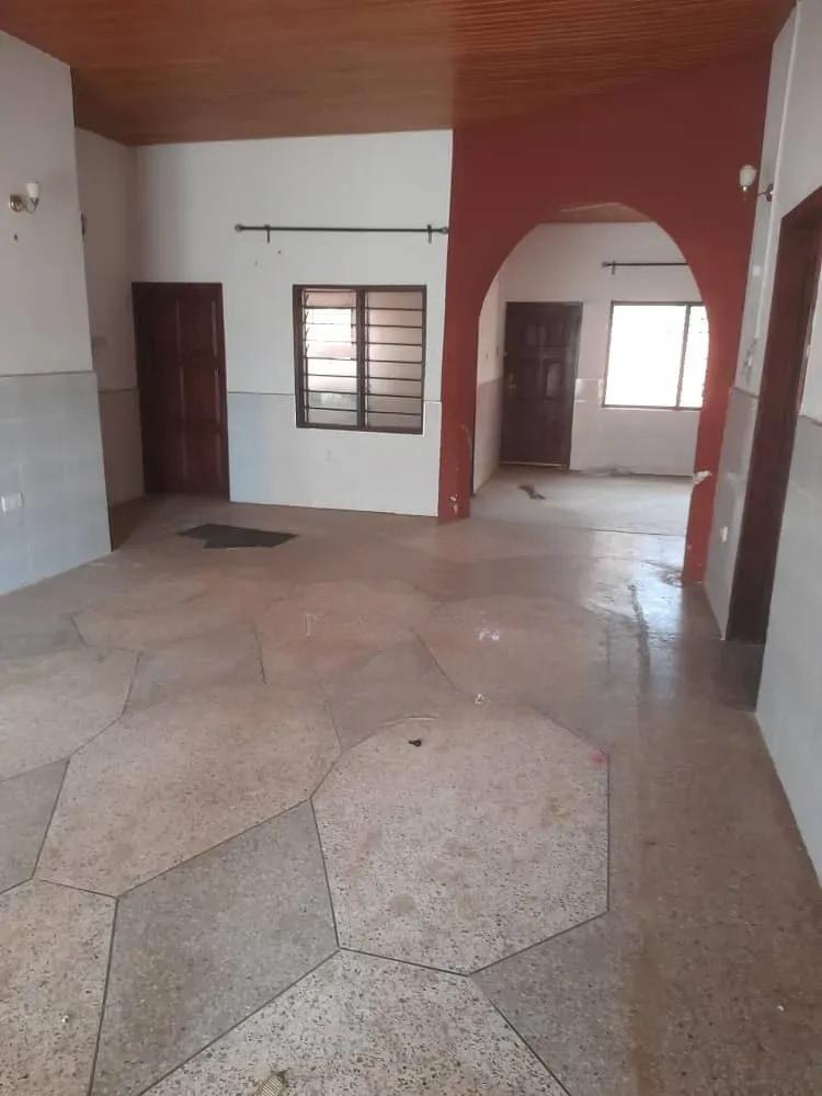 4bdrm House in Golf Estate, Community 25 for sale - 4 bedroom House in Greater Accra, Tema Metropolitan, Community 25 - Sale