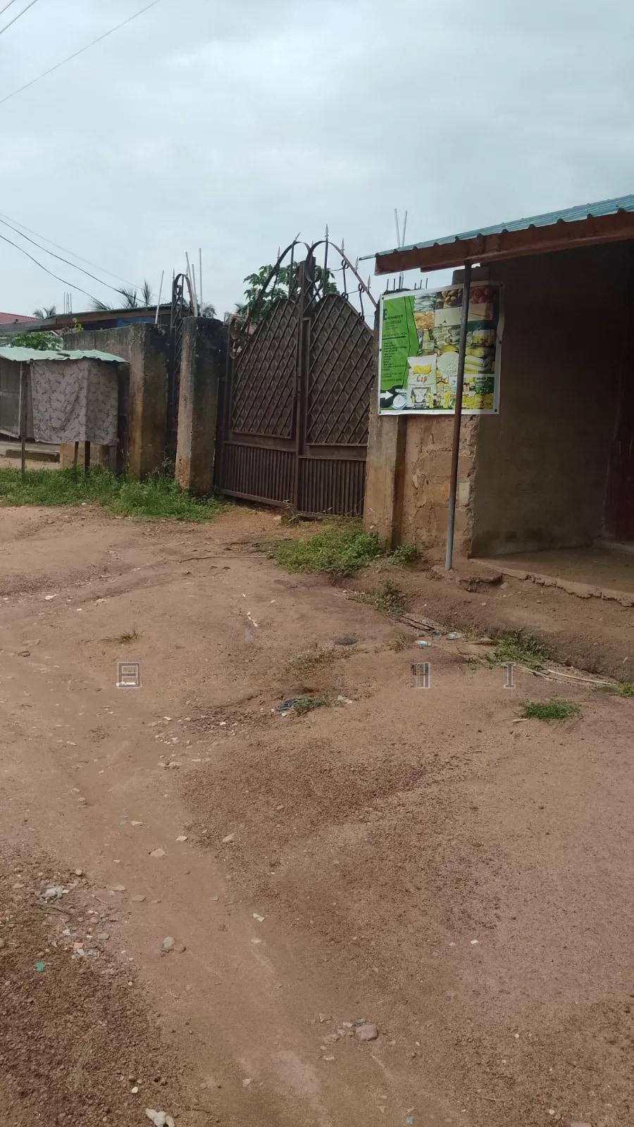 4-Bedroom Uncompleted House for Sale – Great Location & Spacious Plot - Land in Greater Accra, Pokuase - Sale