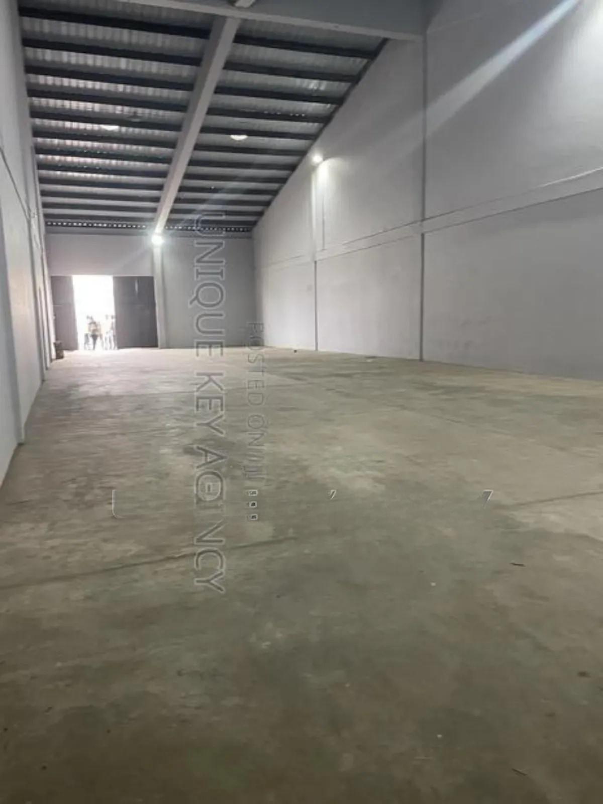 Warehouse for Rent - Commercial in Greater Accra, Tema Metropolitan - Rent