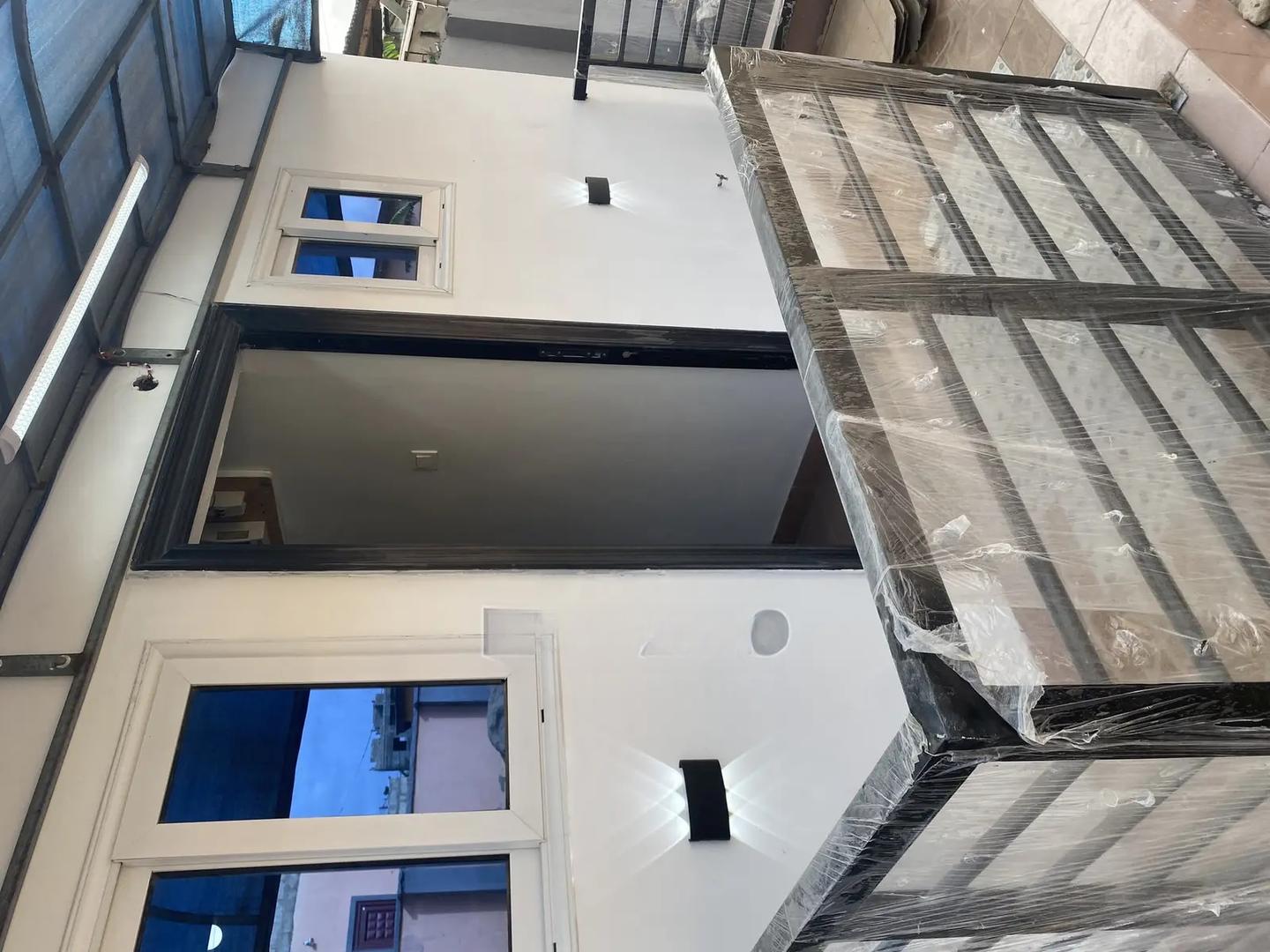 Executive Single Self Contained - Commercial in Greater Accra, Nungua, Teshie-Nungua Estates - Rent