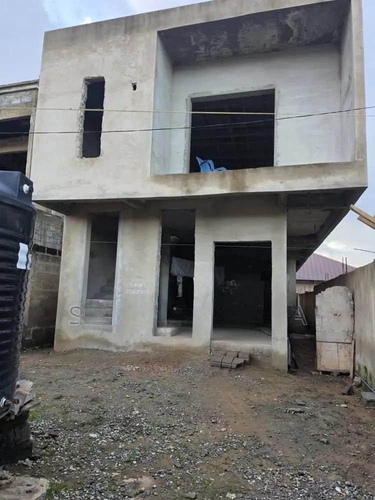4bdrm House in School Junction for sale - 4 bedroom House in Greater Accra, Ashaley Botwe, Ashaley Botwe School Junction - Sale