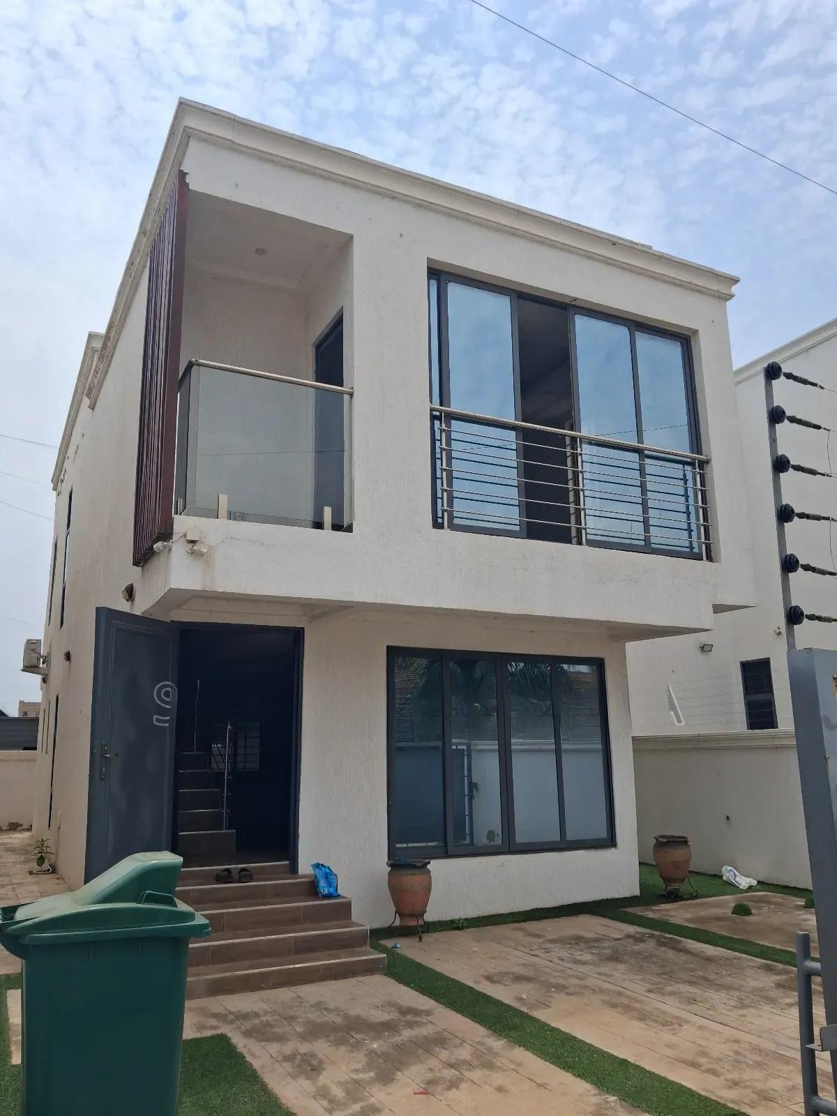 3bdrm House in Ashaley Botwe, School Junction for rent - 3 bedroom House in Greater Accra, Ashaley Botwe, Ashaley Botwe School Junction - Rent