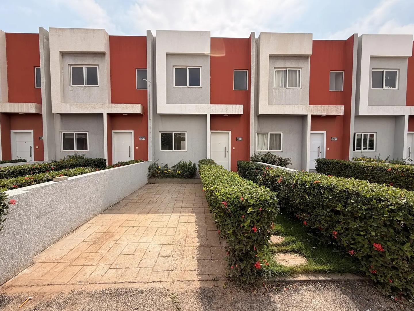 2bdrm Townhouse / Terrace in The Greens Estate, Community 25 for rent - 2 bedroom House in Greater Accra, Tema Metropolitan, Community 25 - Rent