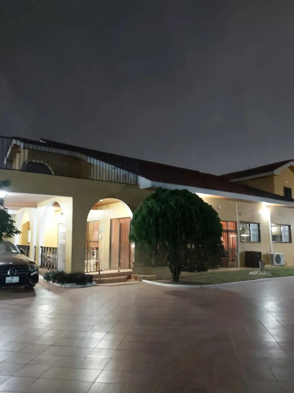 5bdrm House in Dki Properties, West Legon for sale - 5 bedroom House in Greater Accra, West Legon - Sale