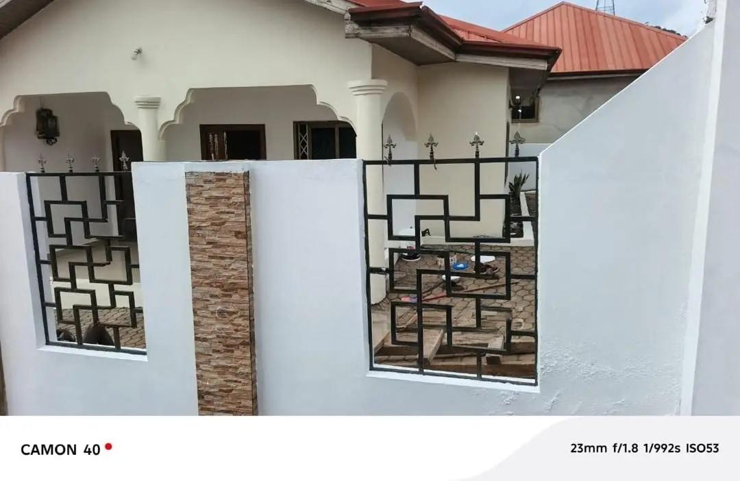 2bdrm House in Kwabenya for sale - 2 bedroom House in Greater Accra, Ga West Municipal, Kwabenya - Sale