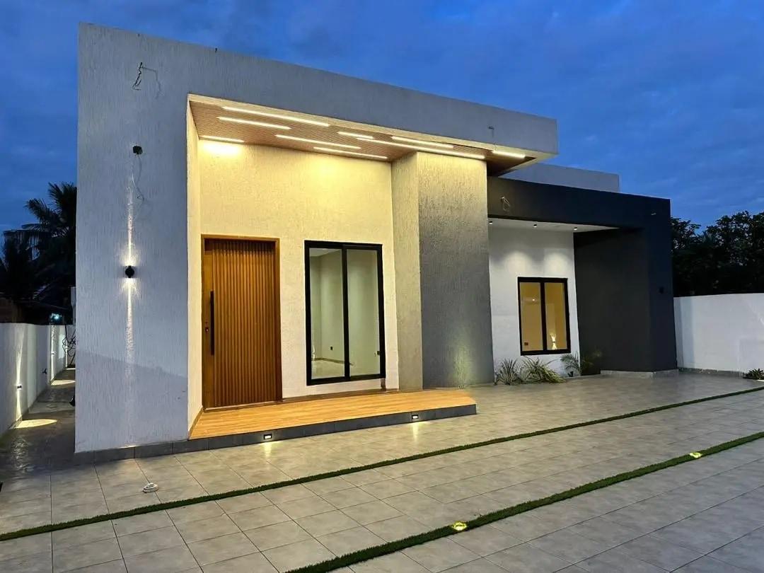 3bdrm House in New Legon Amanfrom -, Ga East Municipal for sale - 3 bedroom House in Greater Accra, Ga East Municipal - Sale