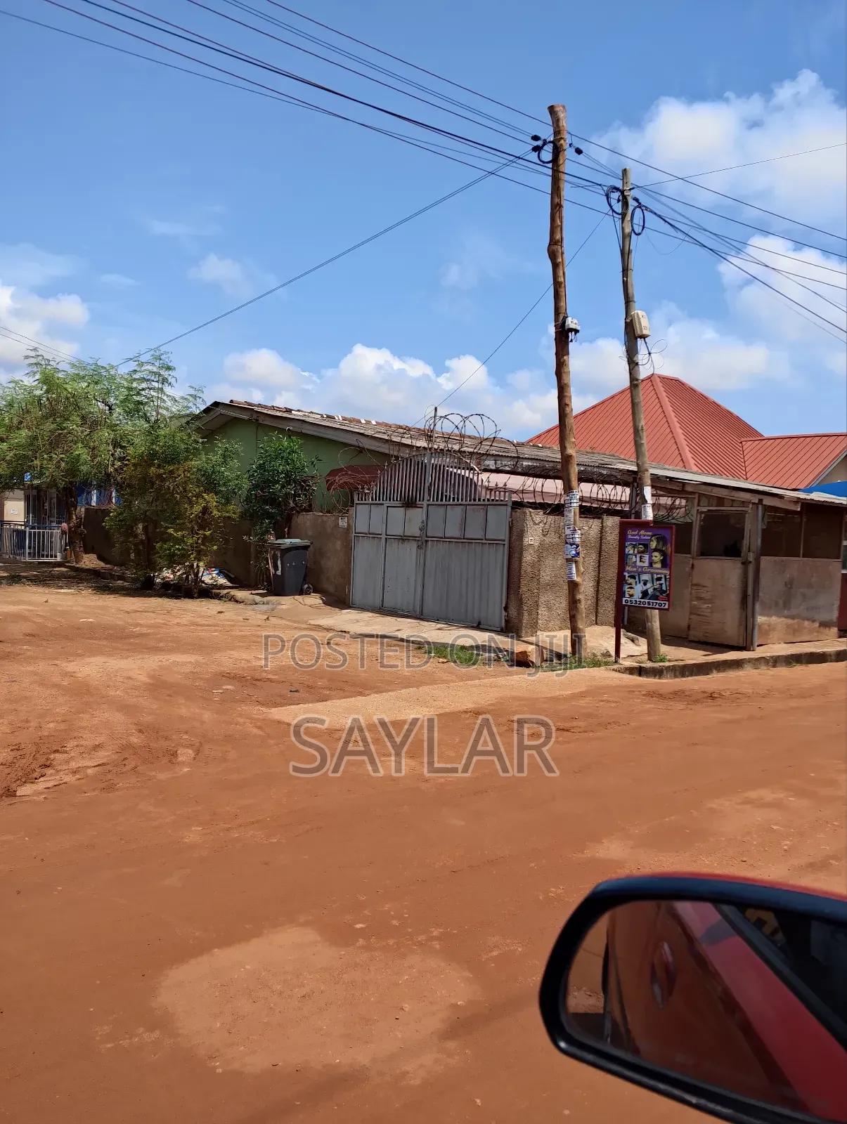 4bdrm House in Enjoyy Estate, Tema Metropolitan for sale - 4 bedroom House in Greater Accra, Tema Metropolitan - Sale