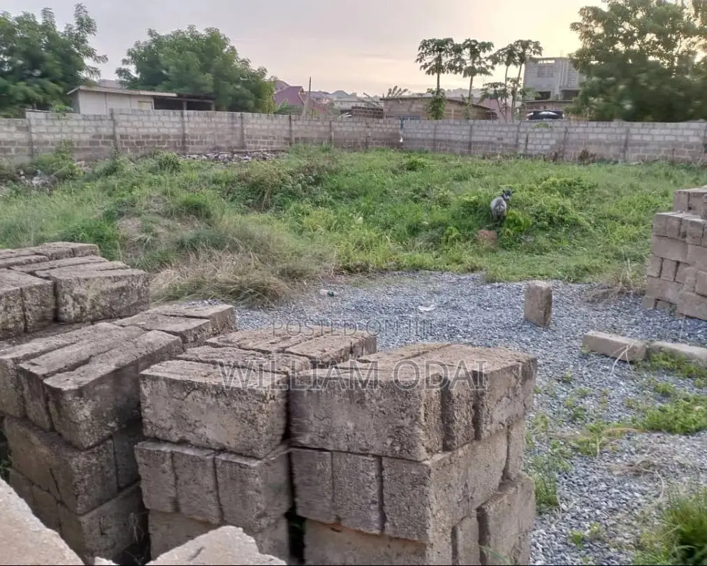Half Plot at Ashongman - Land in Greater Accra, Old Ashomang - Sale