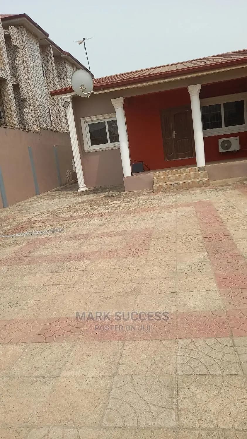 Two Bedrooms Furnished Self Compound - House in Greater Accra, Weija, West Hills Mall Area - Rent