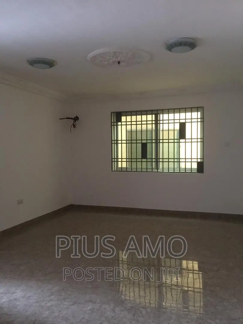 Spacious Chamber and Hall - Commercial in Greater Accra, Oyarifa - Rent