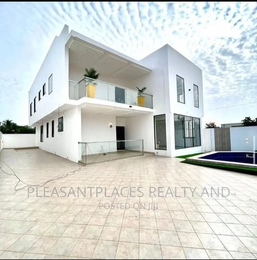 4bdrm Duplex in Pleasantplaces, East Legon for sale - 4 bedroom House in Greater Accra, East Legon - Sale
