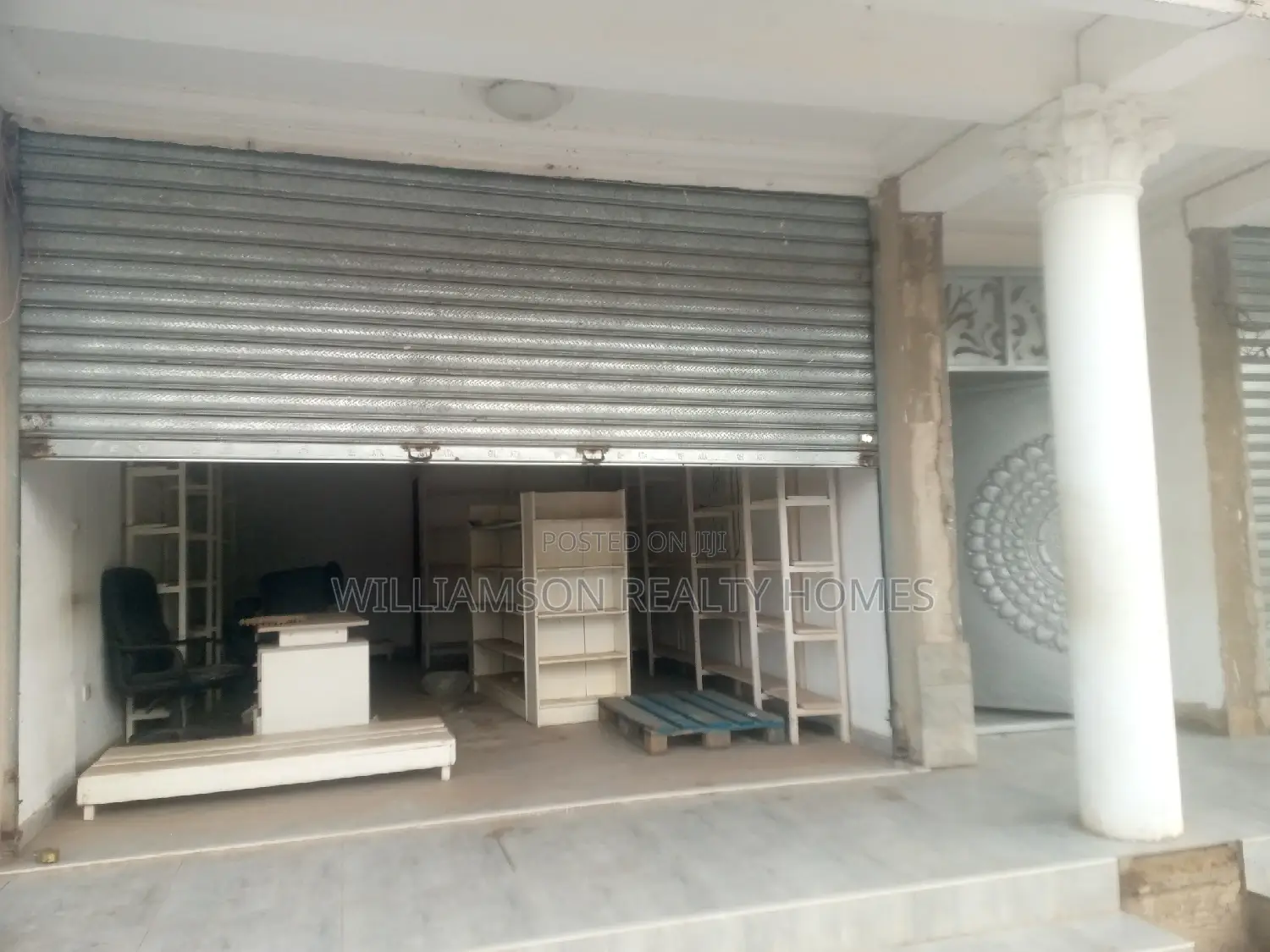 Exclusive Road Side Shop/Store/Office Space 4rent,Spintex - Commercial in Greater Accra, Spintex - Rent