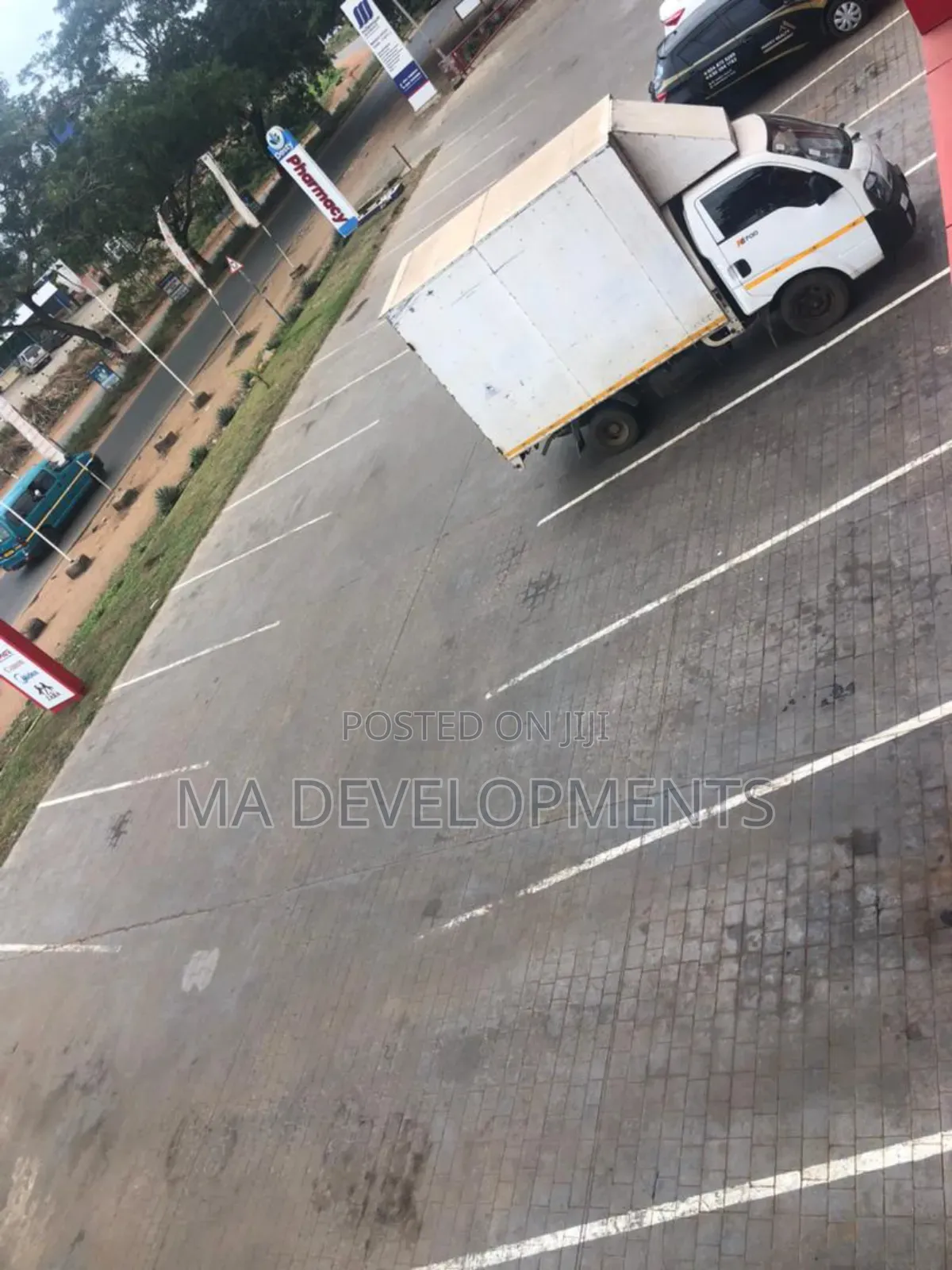 Shop for Rent at Tema Main Community One - Commercial in Greater Accra, Tema Metropolitan - Rent