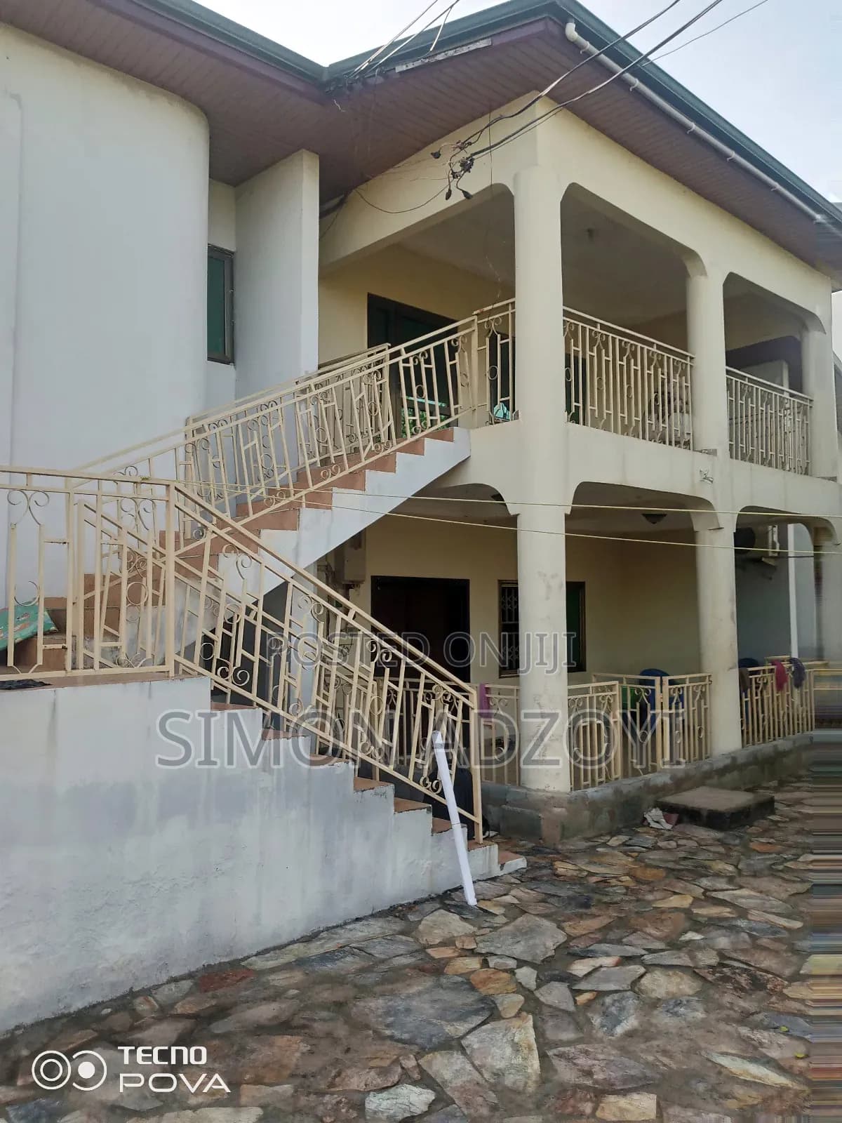 8 Bedroom House for Sale in Accra - 8 bedroom House in Greater Accra, Ga East Municipal - Sale
