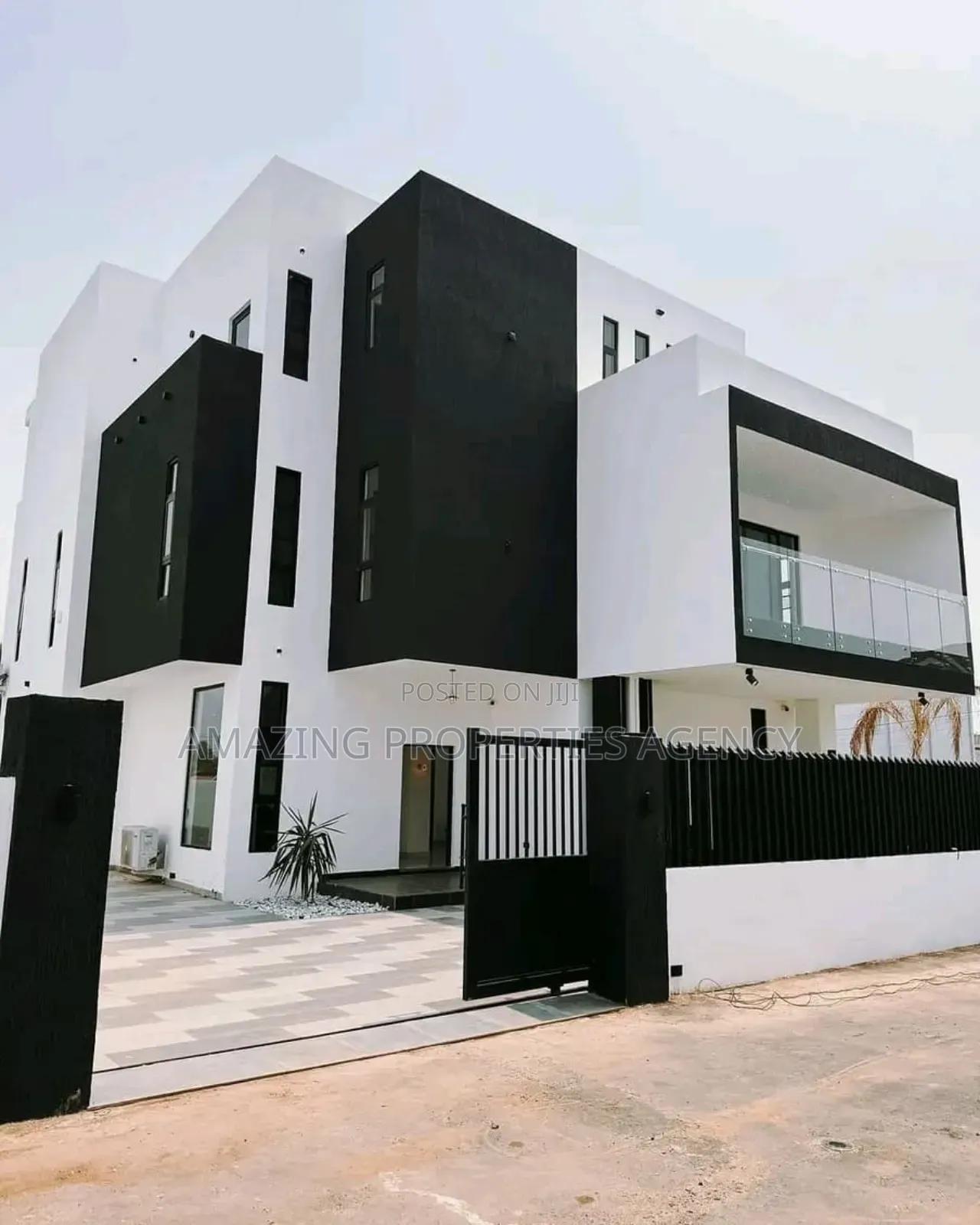 5bdrm Mansion in East Legon for sale - 5 bedroom House in Greater Accra, East Legon - Sale