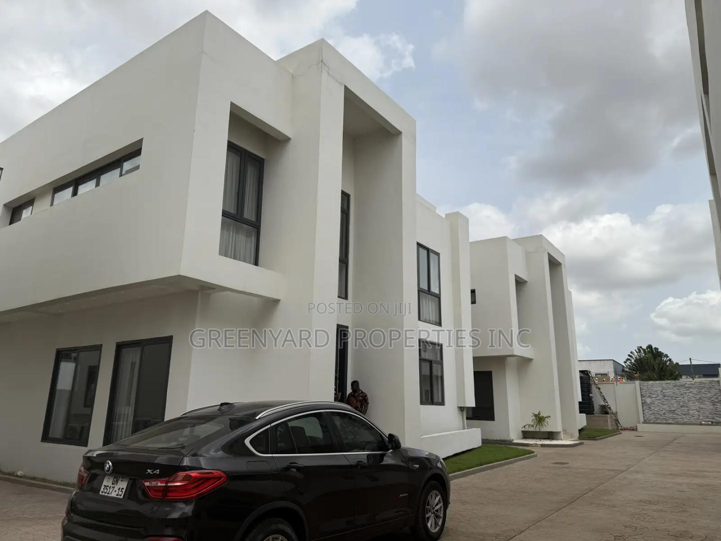 5bdrm Townhouse / Terrace in Adjiringanor, East Legon for rent - 5 bedroom House in Greater Accra, East Legon - Rent