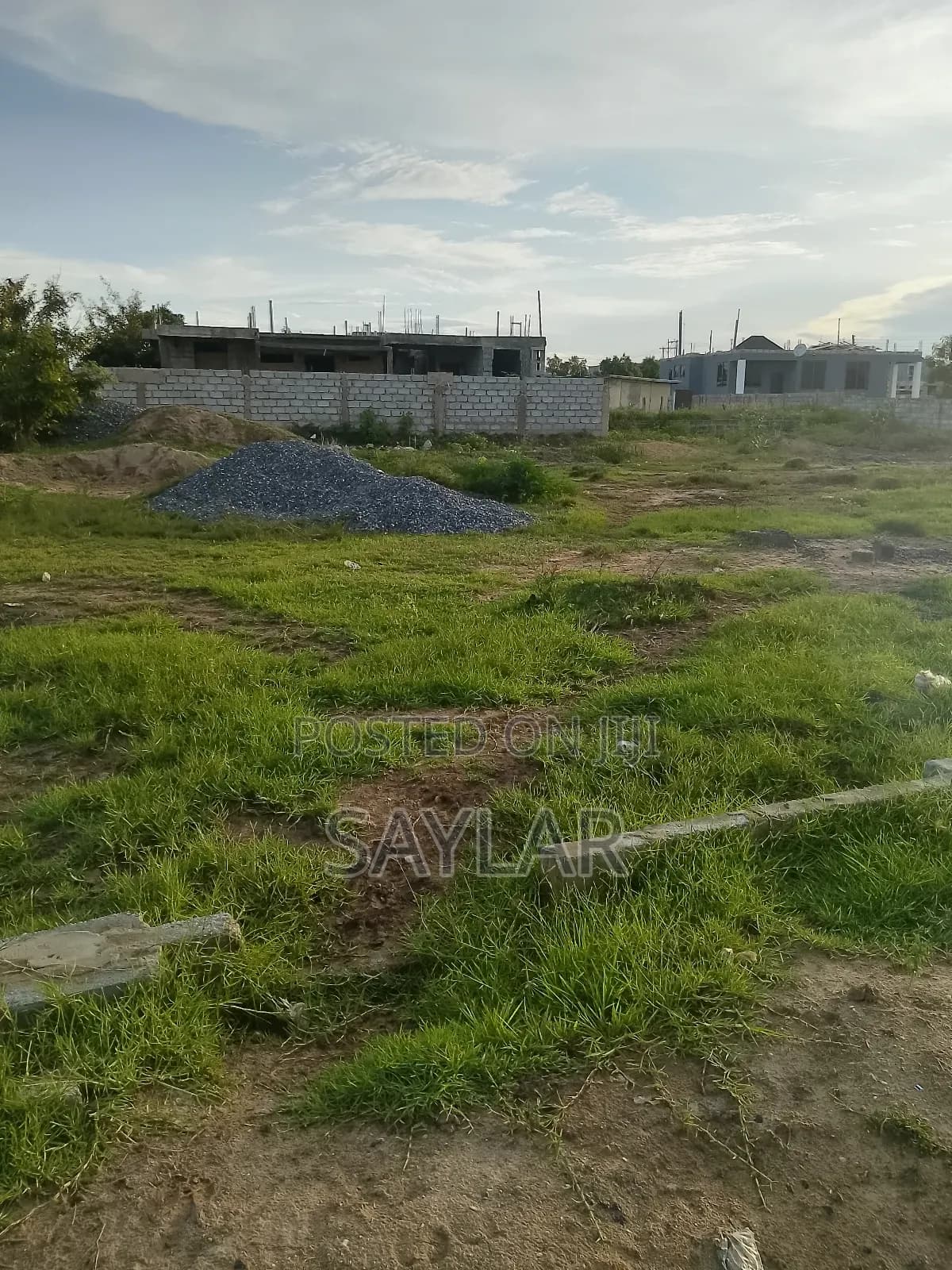 Already Develop Area Full Plot for Sale Klagon - Land in Greater Accra, Tema Metropolitan - Sale