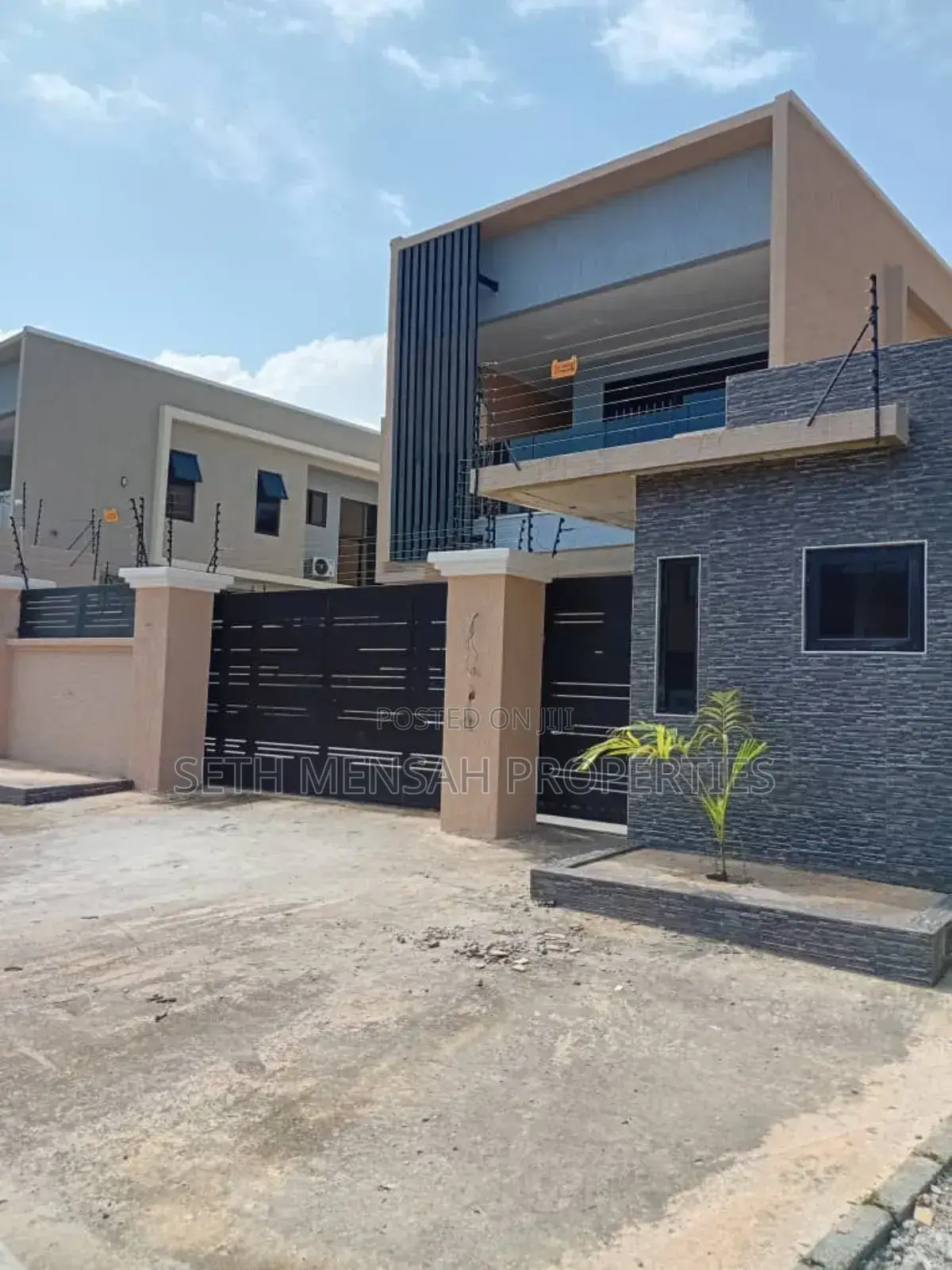 3bdrm House in North Kaneshie for sale - 3 bedroom House in Greater Accra, Kaneshie, North Kaneshie - Sale