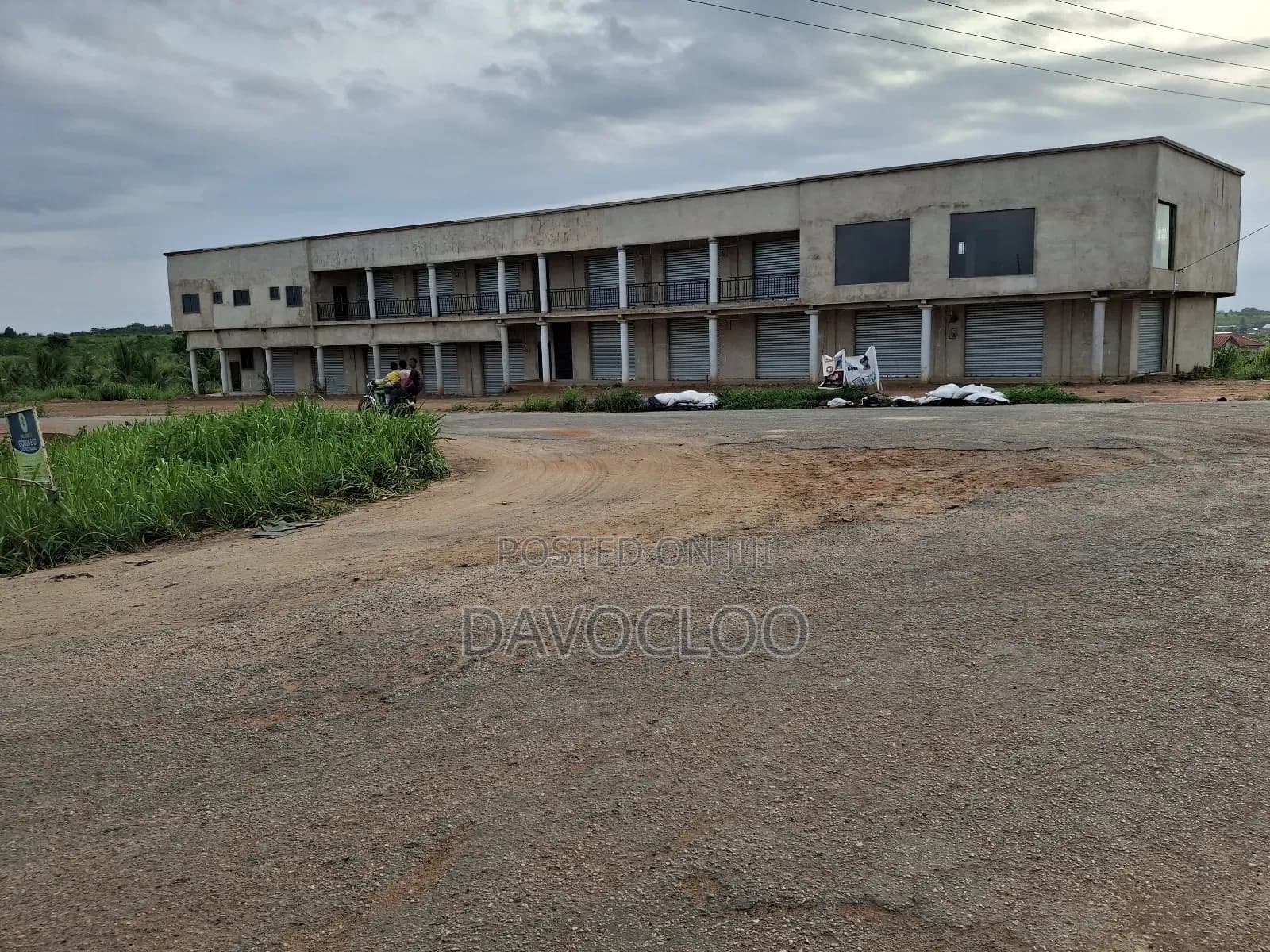 Kasoa Akotsi Akramah Roadside Land for Grabs - Land in Central Region, Gomoa East - Sale