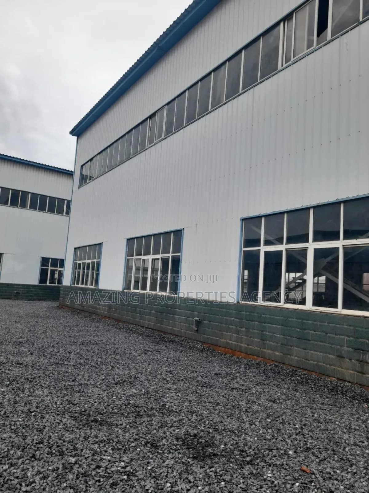 4000 SQM Warehouse for Rent at Tema Industrial Area - Commercial in Greater Accra, Tema Metropolitan - Rent