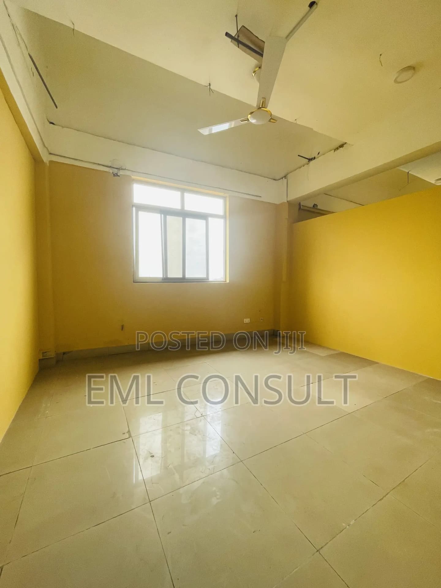 Hostel Spaces for Rent - Apartment in Greater Accra, Teshie - Rent