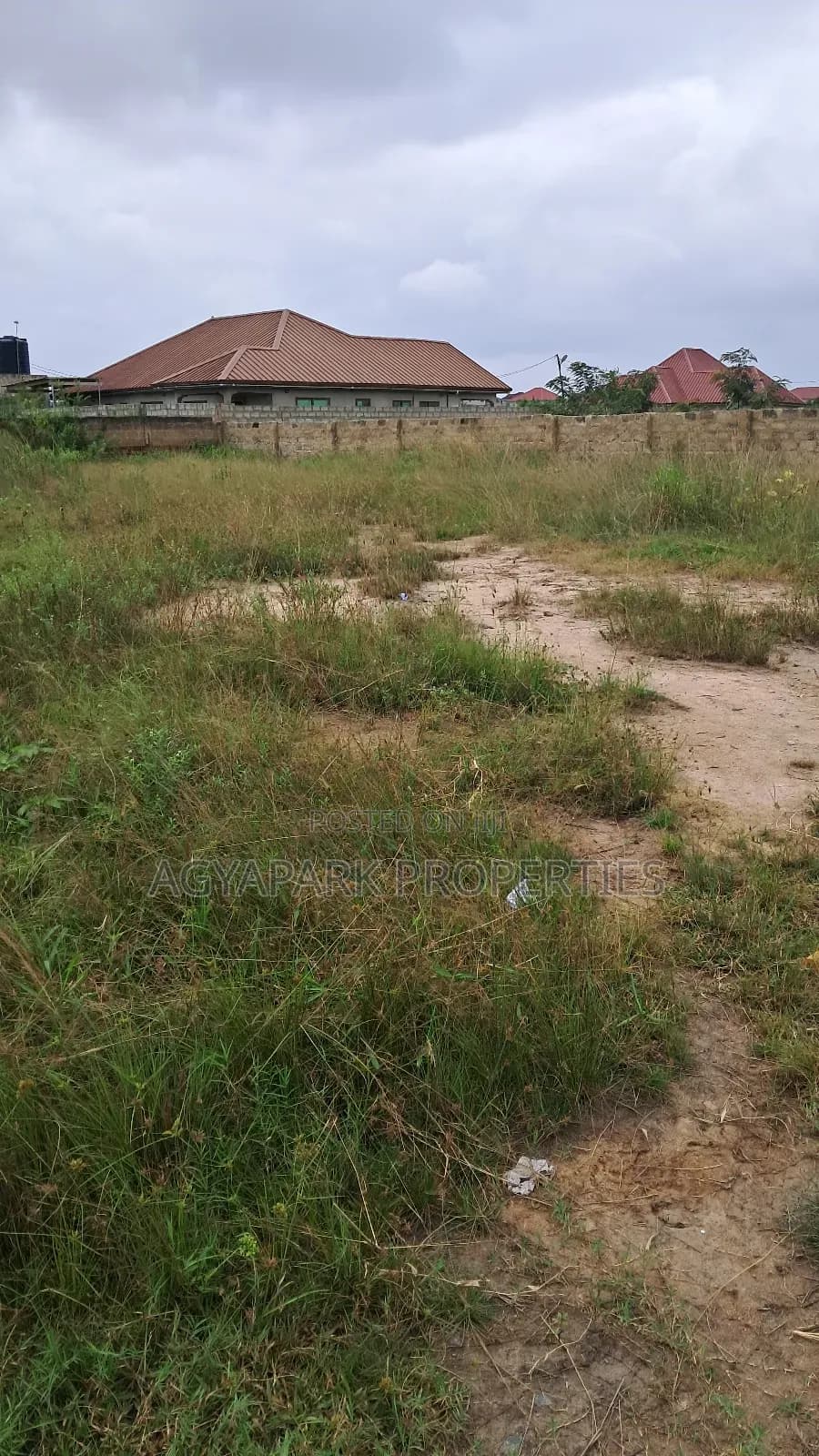Half Plot of Land - Land in Greater Accra, Ga West Municipal, Amasaman - Sale