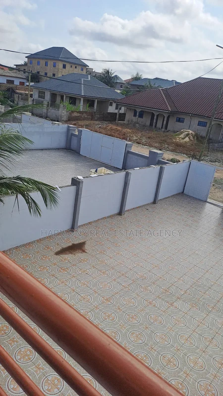 4bdrm House in Haatso for sale - 4 bedroom House in Greater Accra, Haatso - Sale
