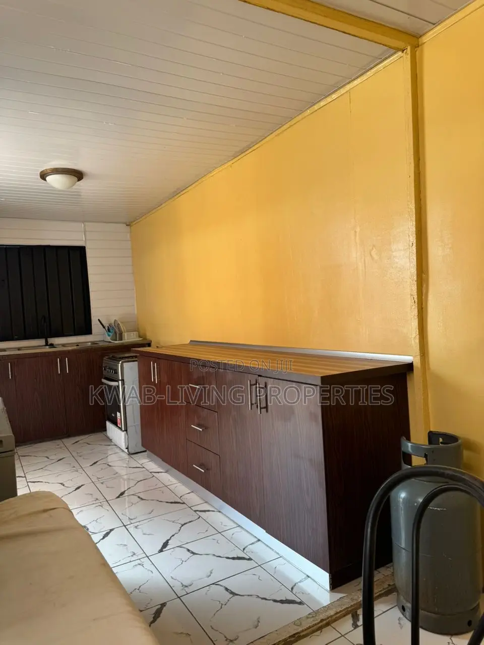 Furnished 1bdrm Apartment in West Legon for rent - Apartment in Greater Accra, West Legon - Rent