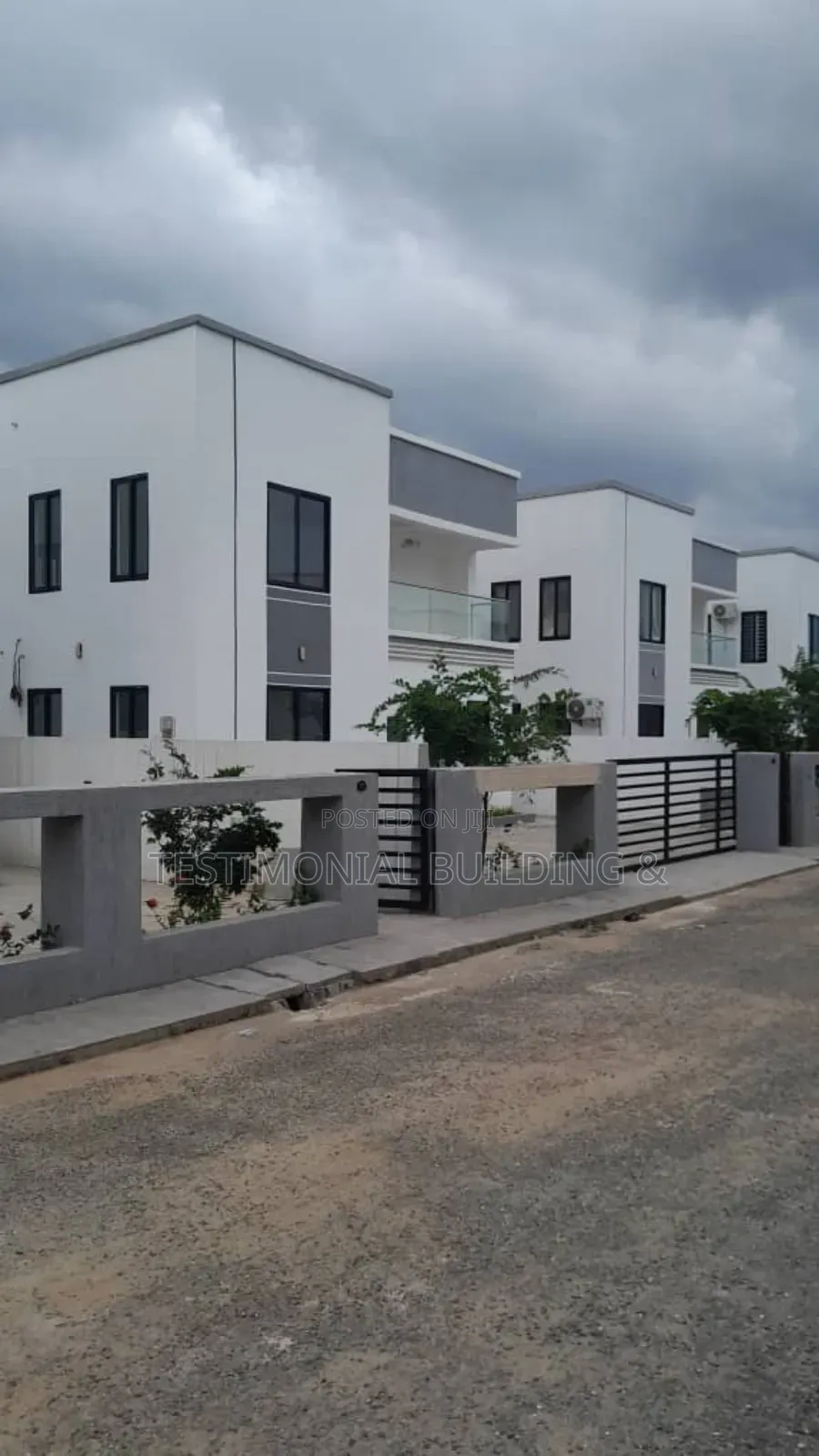 4bdrm House in Testimonial Building, Oyarifa for sale - House in Greater Accra, Oyarifa - Sale