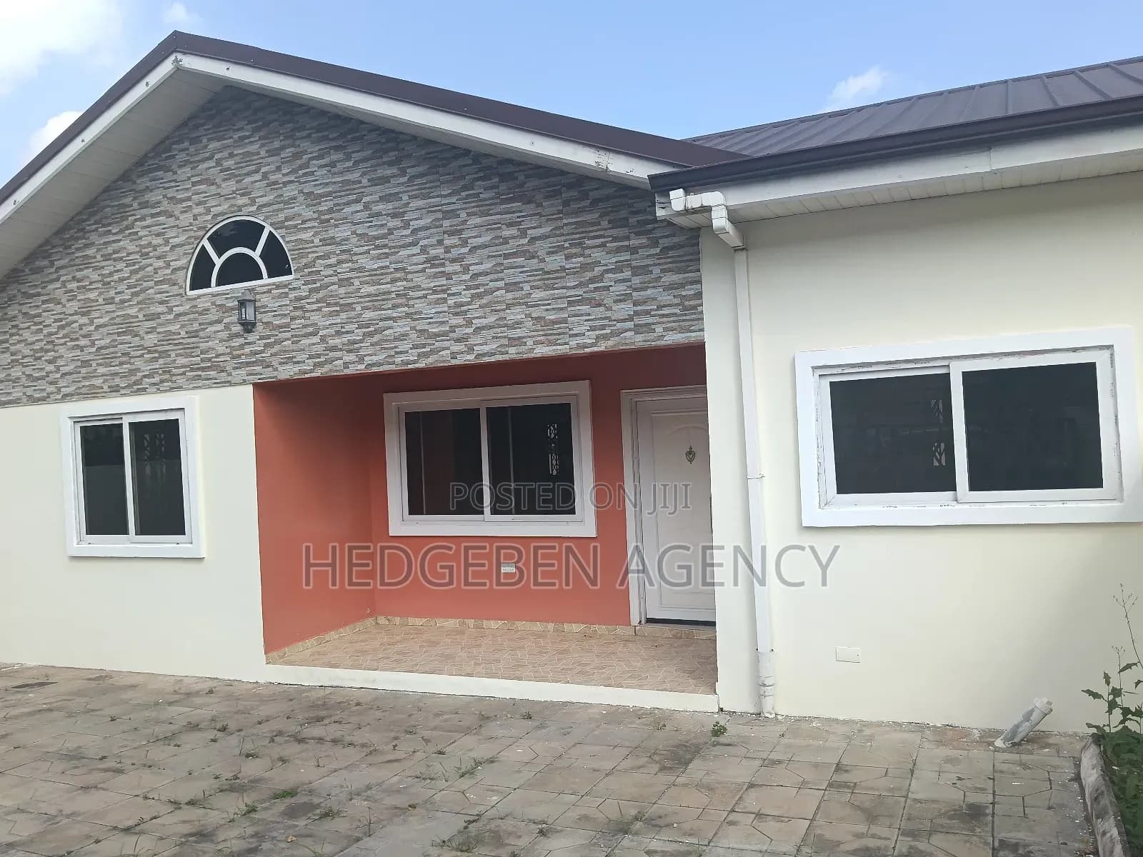 2bdrm House in Oyarifa for rent - 2 bedroom House in Greater Accra, Oyarifa - Rent