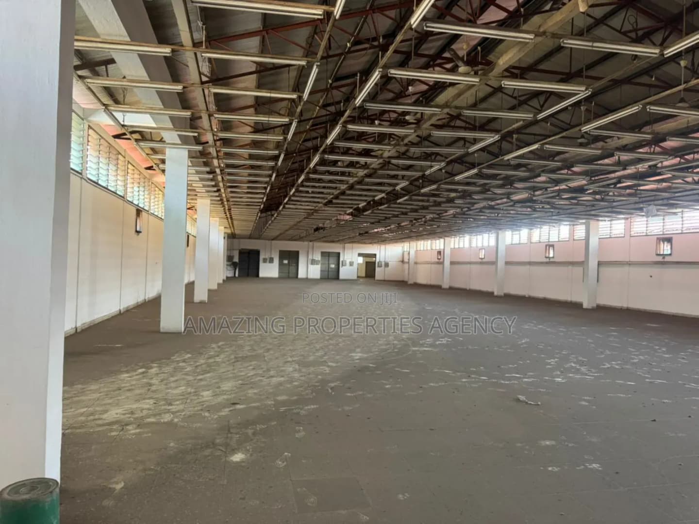 1300sqm Warehouse for Rent at Accra Central - Commercial in Greater Accra, Accra Metropolitan - Rent
