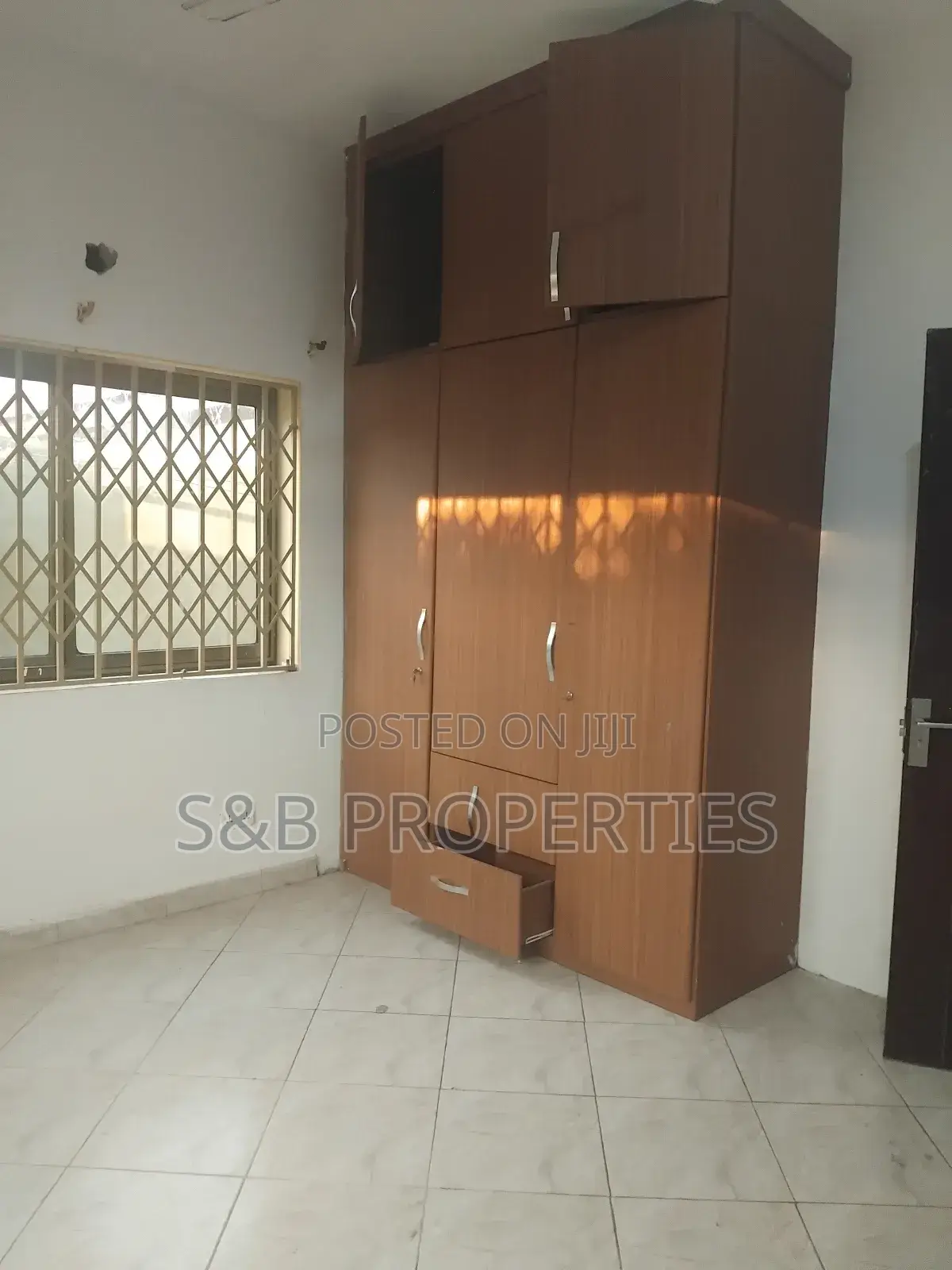 2bdrm Apartment in Ashomang Estate for rent - 2 bedroom Apartment in Greater Accra, Ashomang Estate - Rent
