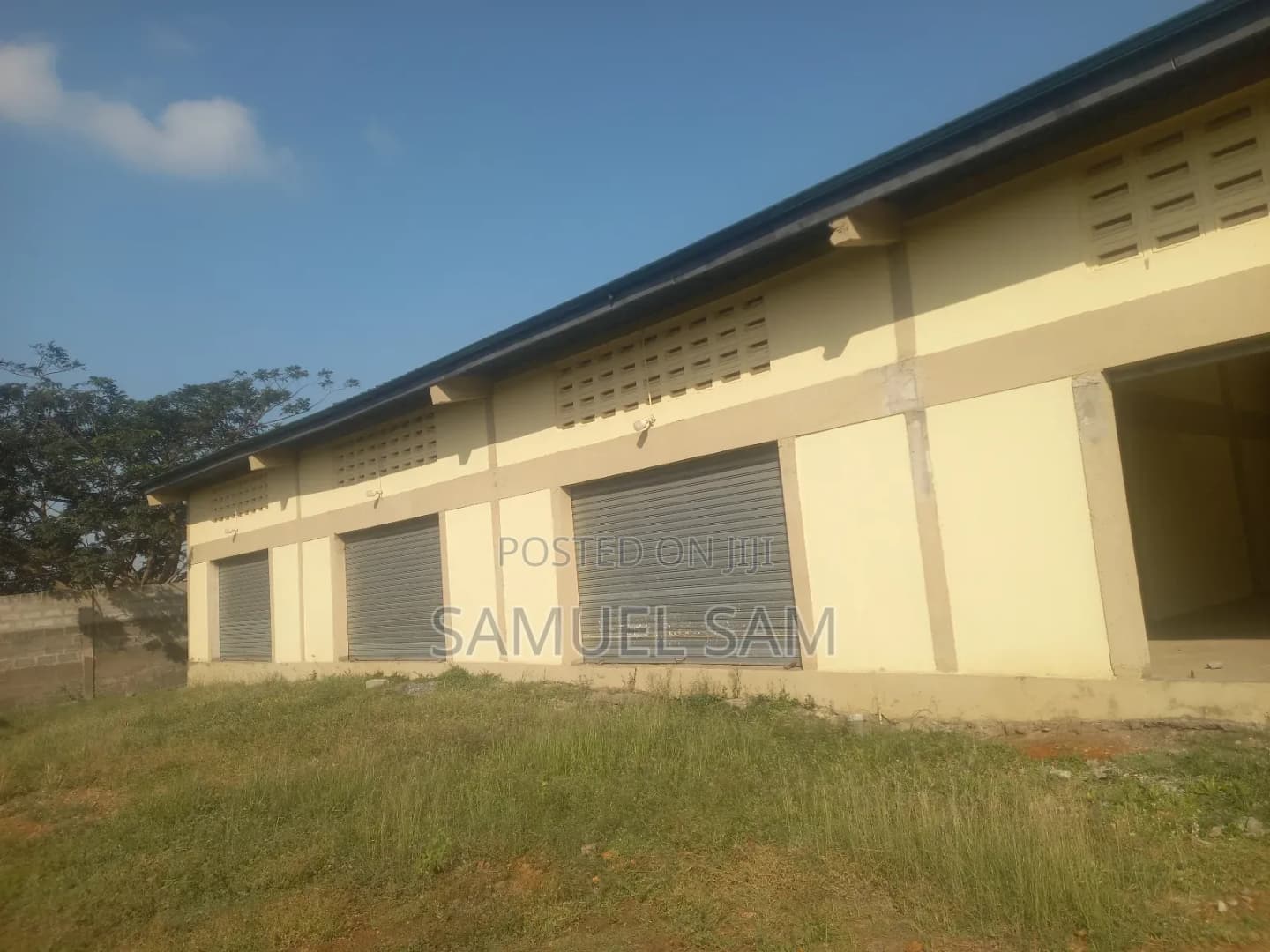 Warehouse for Rent at Tema. - Commercial in Greater Accra, Tema Metropolitan - Rent