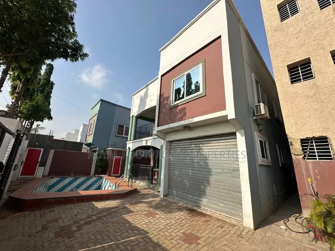 4bdrm House in Luxelooks Properties, East Legon for rent - 4 bedroom House in Greater Accra, East Legon - Rent