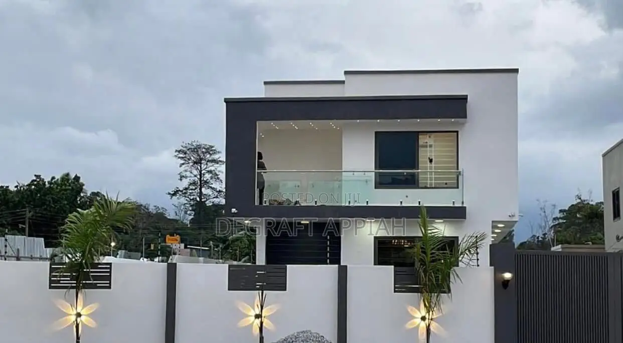 4bdrm House in Ahinsan Estate, Kumasi Metropolitan for sale - 4 bedroom House in Ashanti, Kumasi Metropolitan - Sale