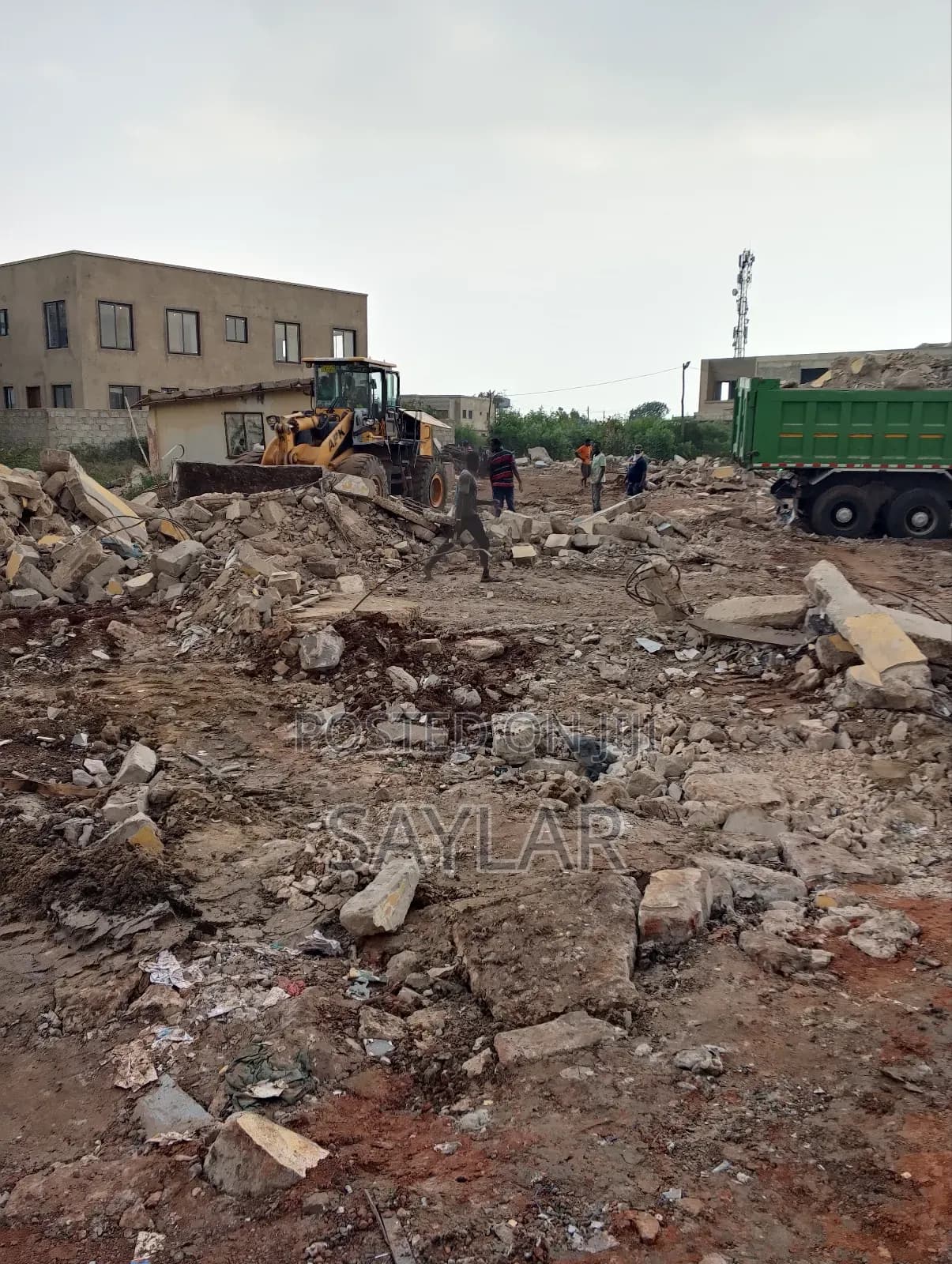 Full Plot for Sale Boteman Close to the Olympic Stadium - Land in Greater Accra, Tema Metropolitan - Sale