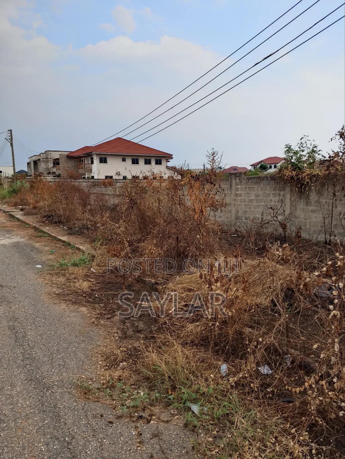 A Plot for Sale Comm24 Secure Gated Community - Land in Greater Accra, Tema Metropolitan - Sale