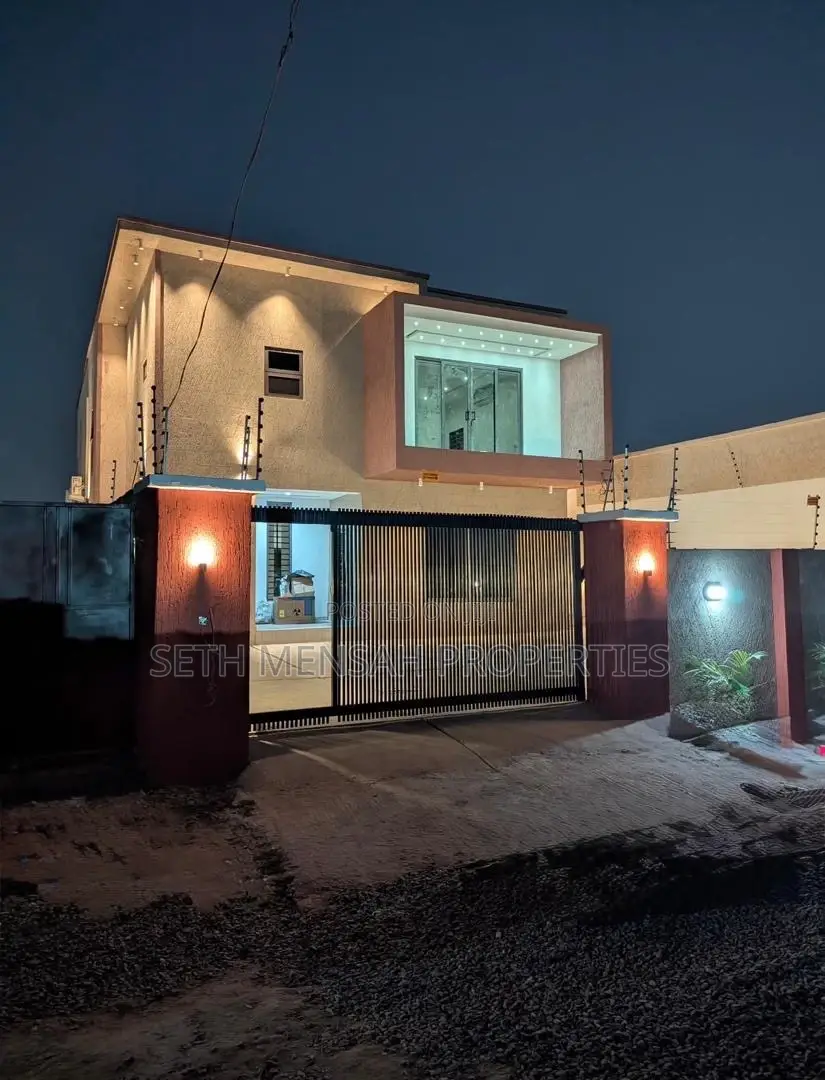 4bdrm House in Skm, Ability for sale - 4 bedroom House in Greater Accra, Adjiriganor, Ability - Sale