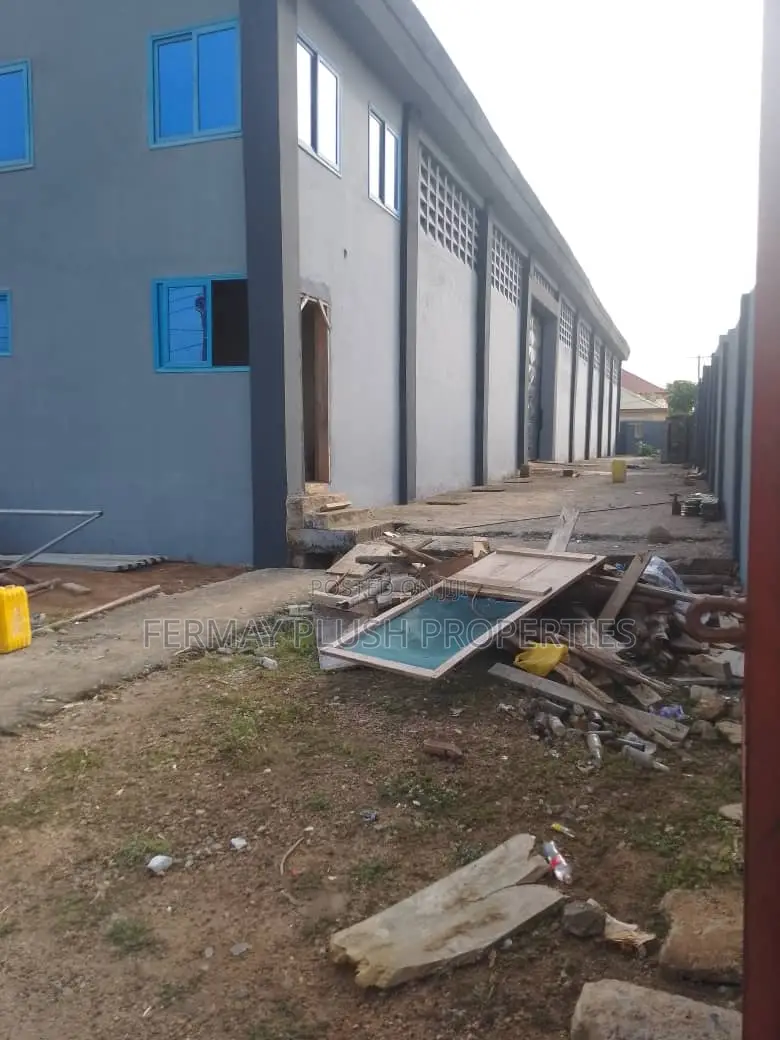 Warehouse for Rent at Achimota - Commercial in Greater Accra, Accra Metropolitan - Rent