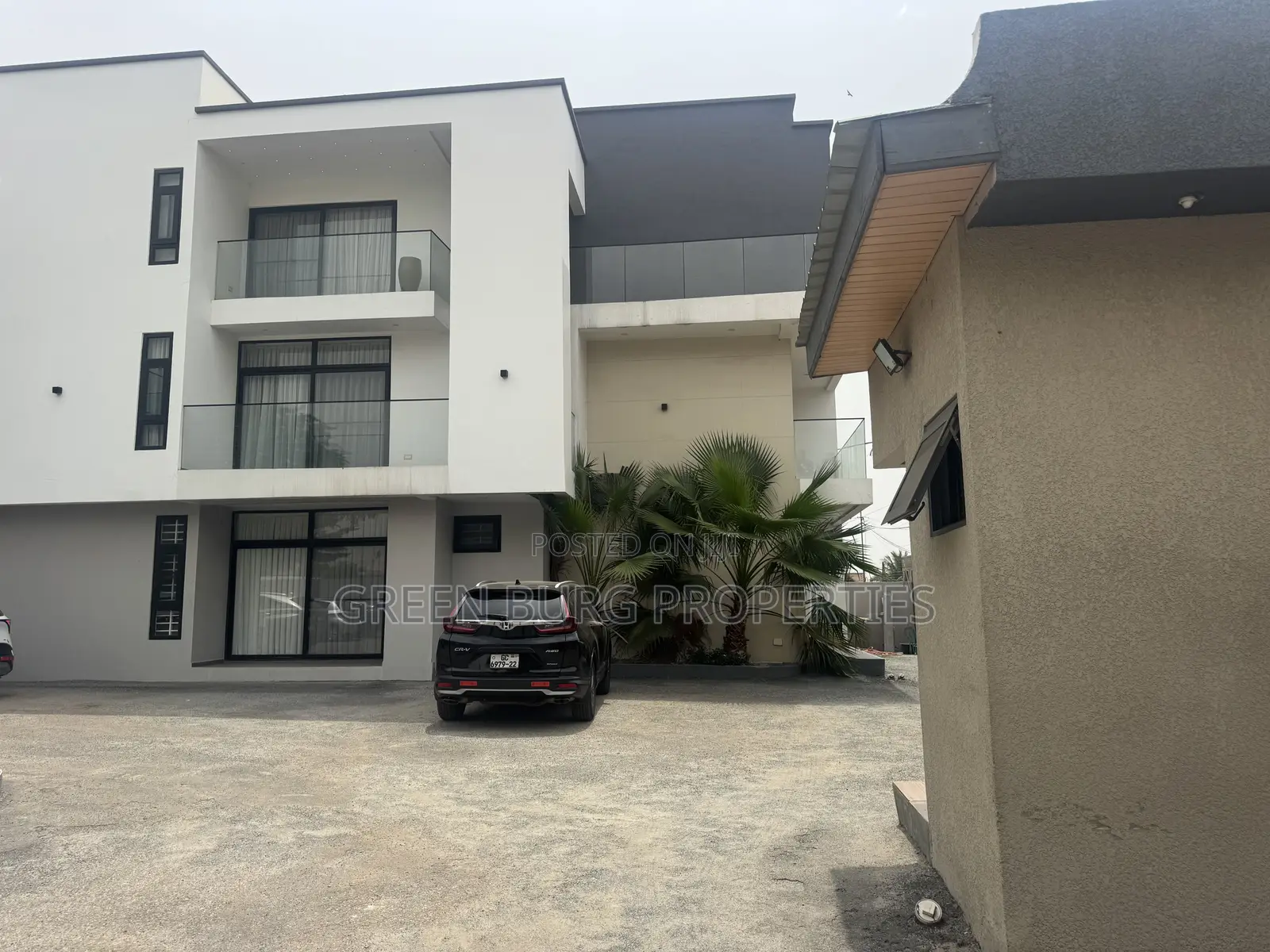 2bdrm Apartment in Green, East Legon for rent - 2 bedroom Apartment in Greater Accra, East Legon - Rent