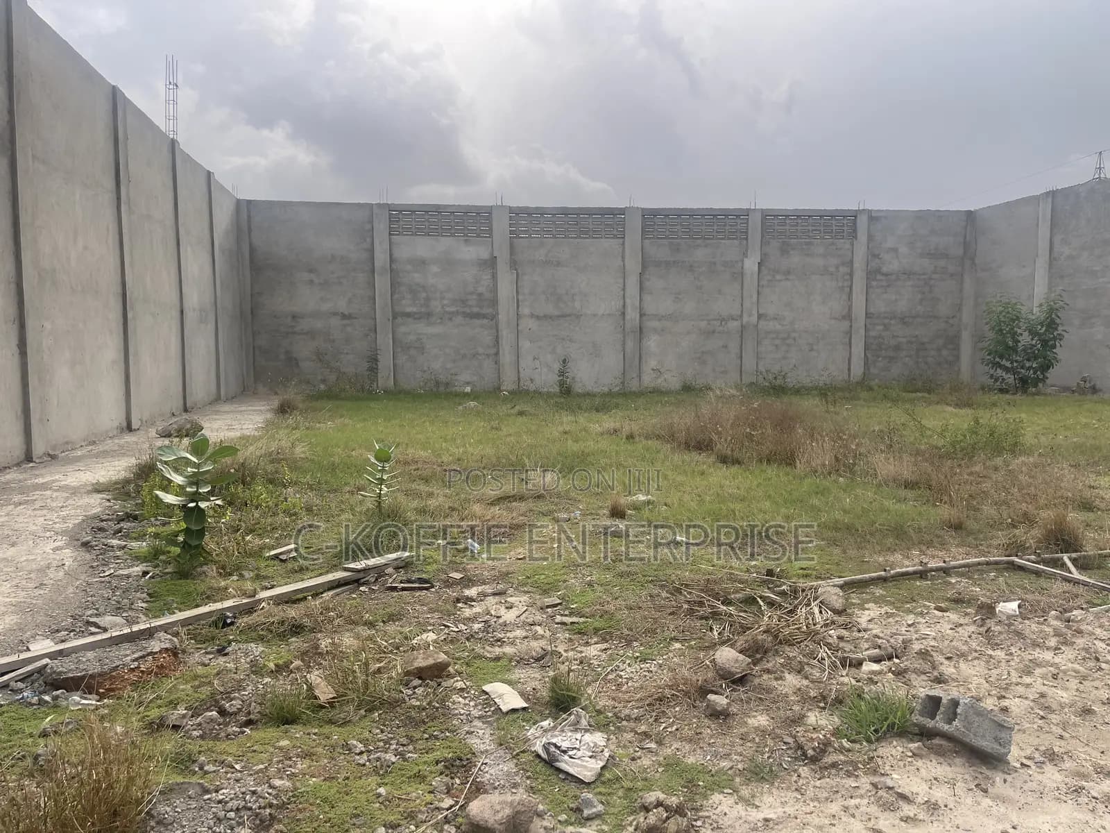 750 SQM Warehouse at Spintex for Rent - Commercial in Greater Accra, Spintex - Rent