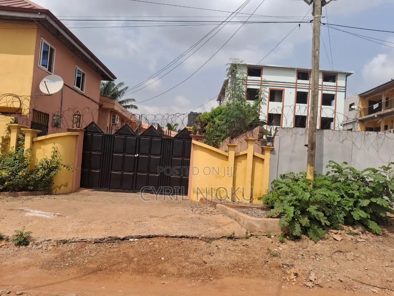 Furnished 5bdrm House in American House for sale - 5 bedroom House in Greater Accra, East Legon, American House - Sale