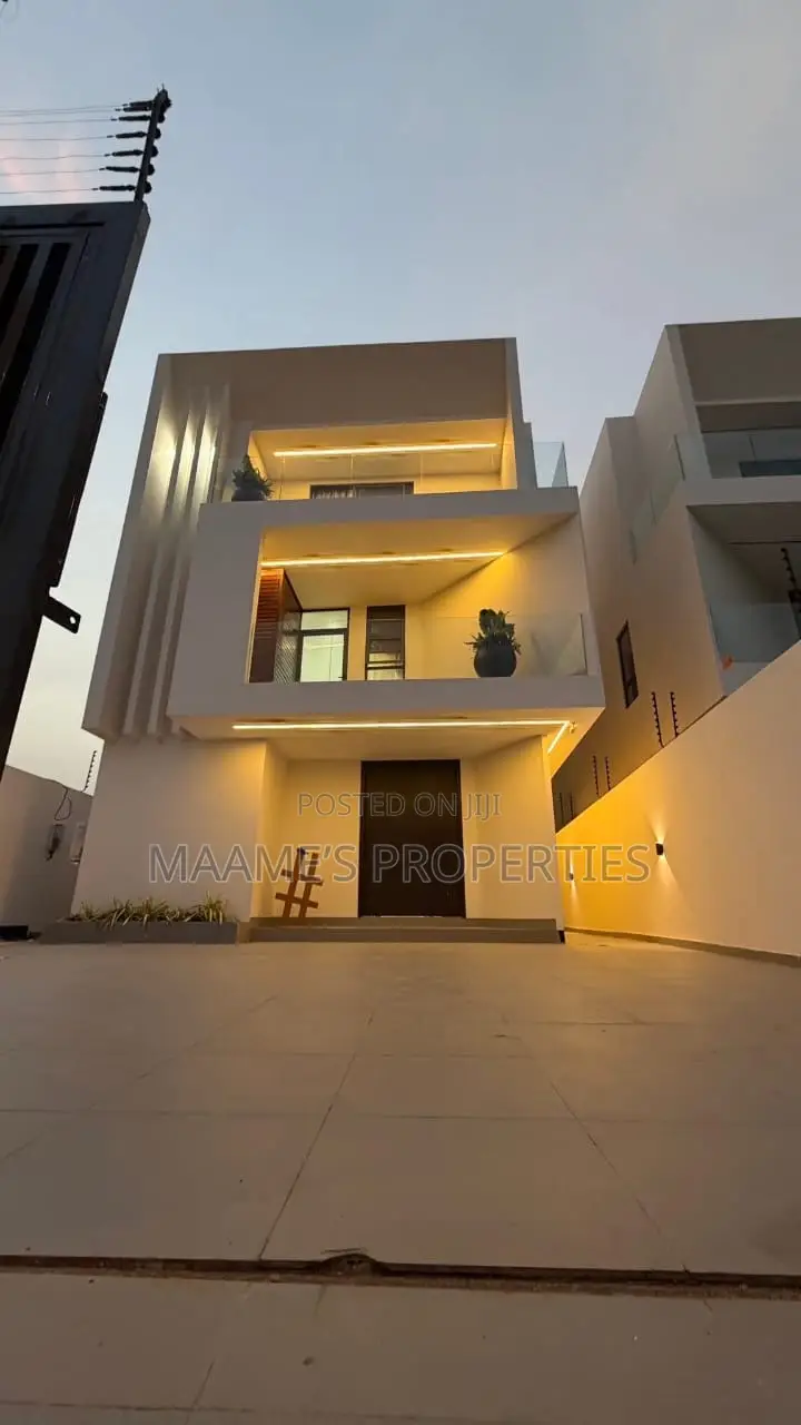 Furnished 4bdrm Duplex in East Legon for sale - 4 bedroom House in Greater Accra, East Legon - Sale