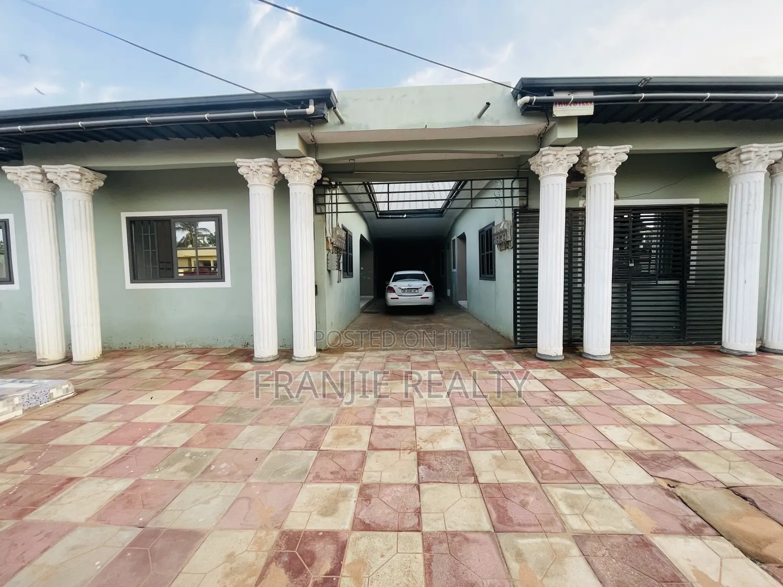 2bdrm Apartment in Franjie Realty, Weija for rent - 2 bedroom Apartment in Greater Accra, Weija - Rent